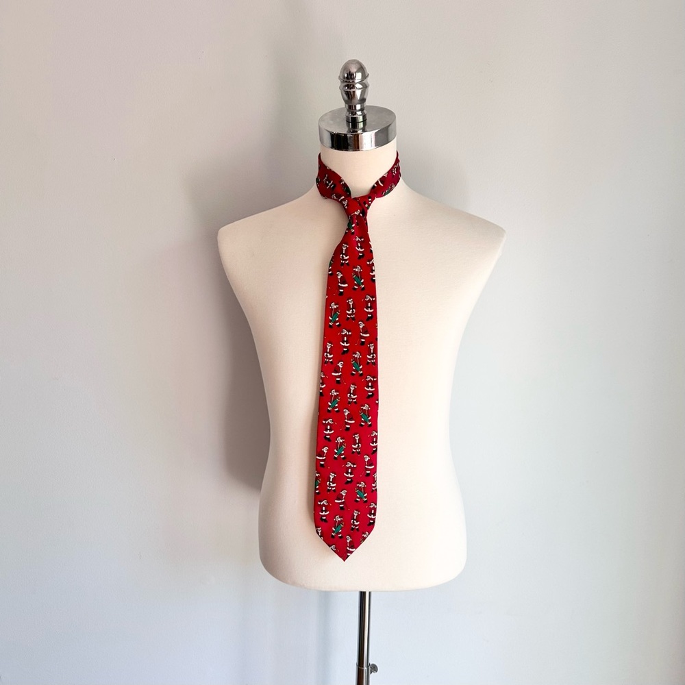 Vintage NOEL Red Silk Christmas Santa Golfing Men’s Necktie